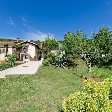 לובראן Apartments Ilinka מראה חיצוני תמונה