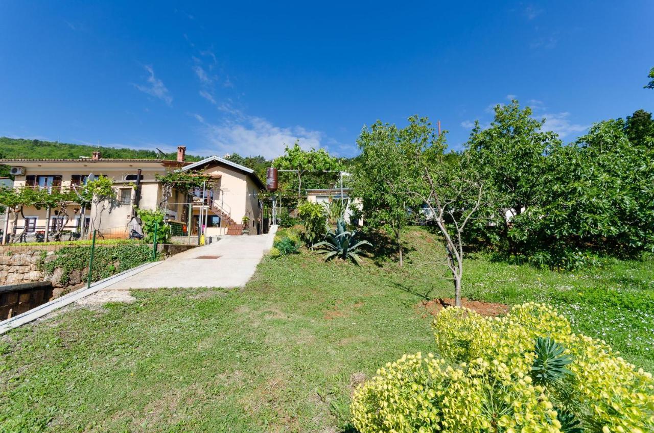 לובראן Apartments Ilinka מראה חיצוני תמונה