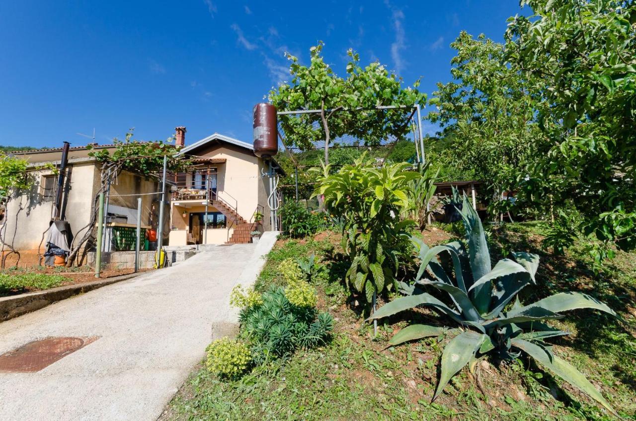 לובראן Apartments Ilinka מראה חיצוני תמונה