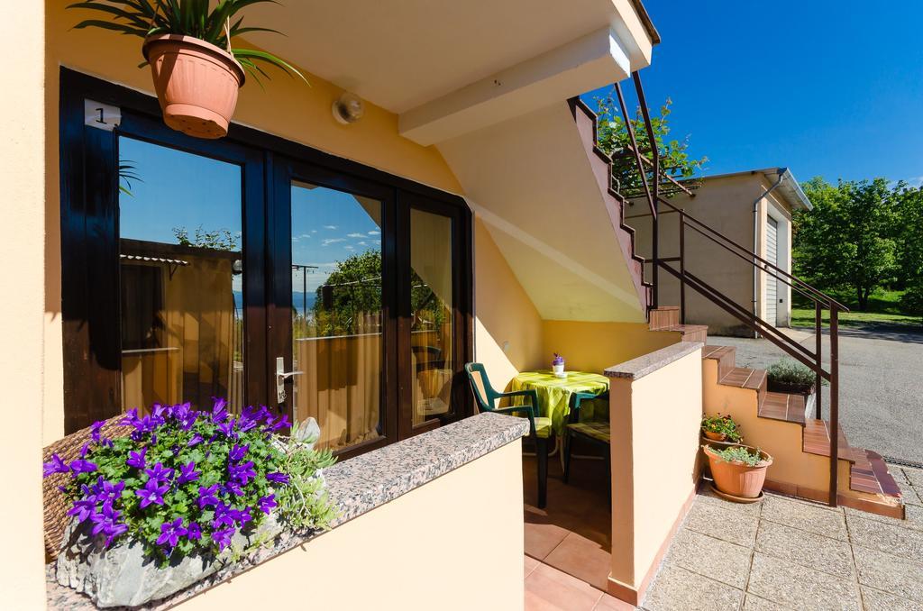 לובראן Apartments Ilinka מראה חיצוני תמונה